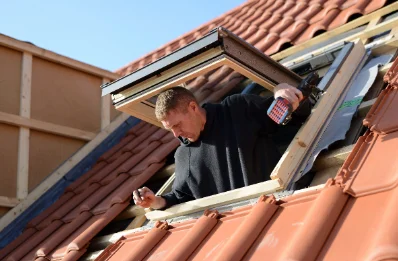 Pose de fenêtres de toit Velux à Vaucourtois